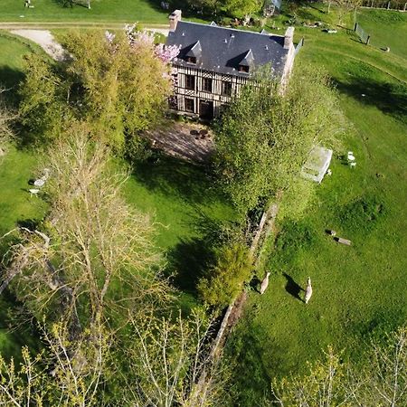 Fourmetot Le Petit Manoir De La Vernelle B&B 외부 사진
