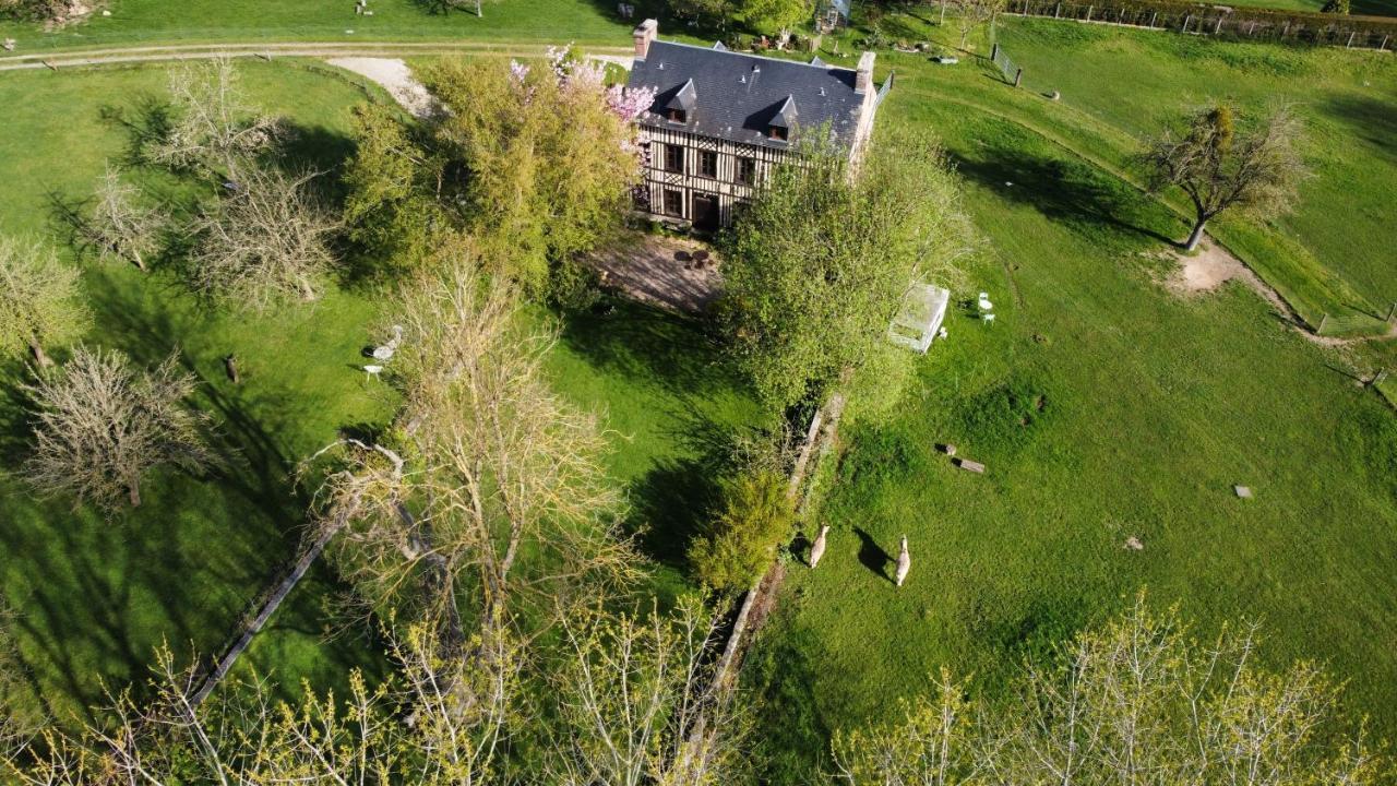 Fourmetot Le Petit Manoir De La Vernelle B&B 외부 사진
