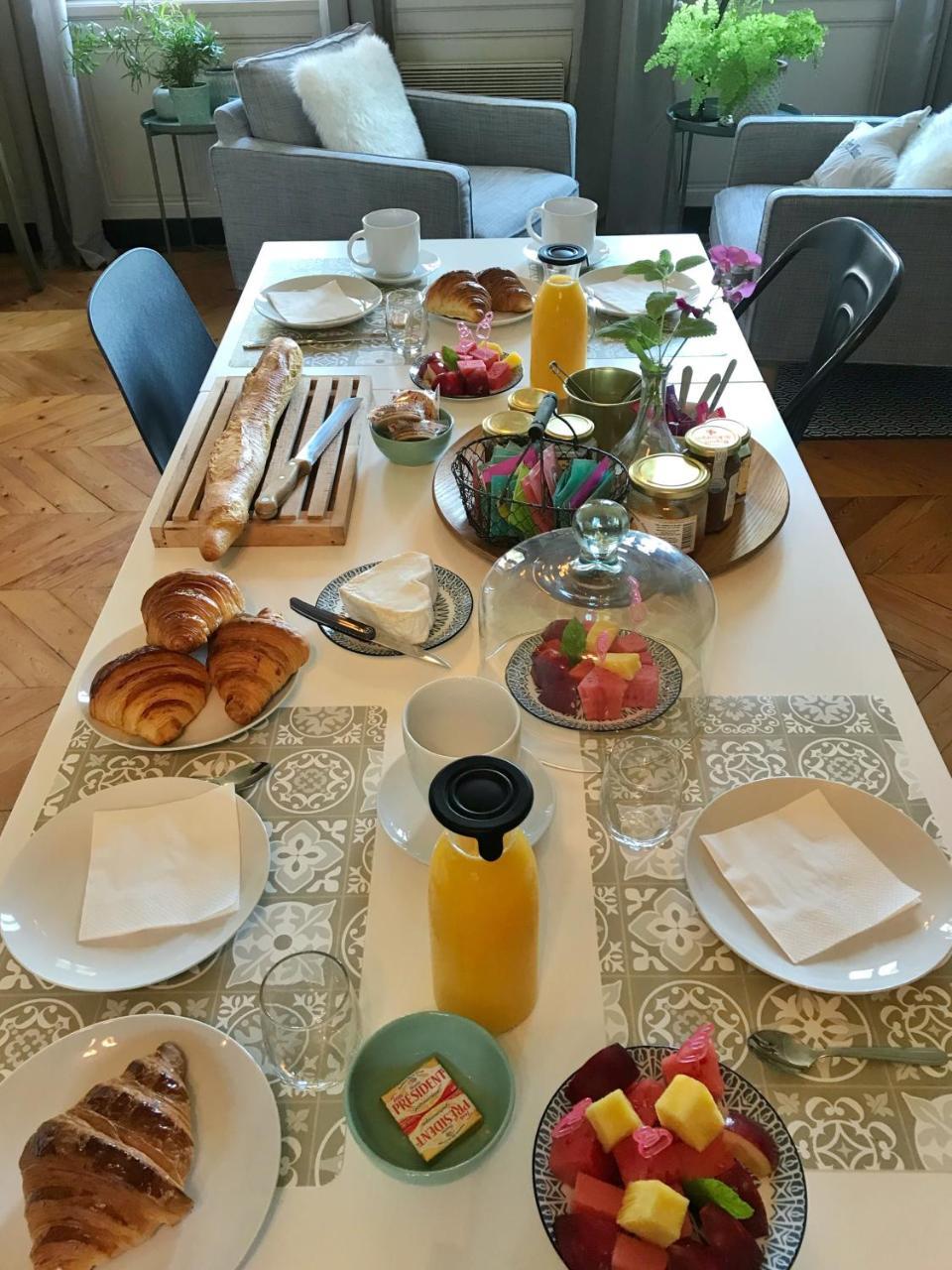 Fourmetot Le Petit Manoir De La Vernelle B&B 외부 사진